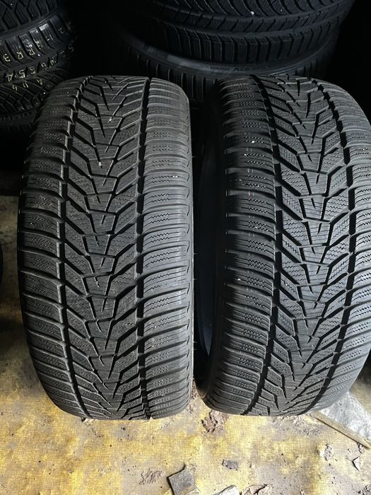 Два баллона 225// 40// 18 – зима