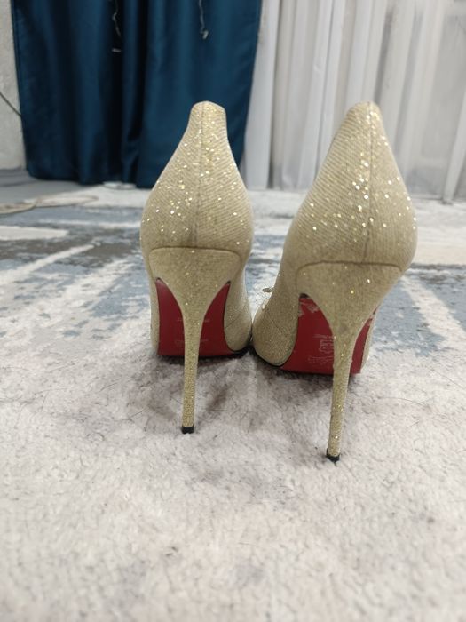 Продам туфли,39 размер