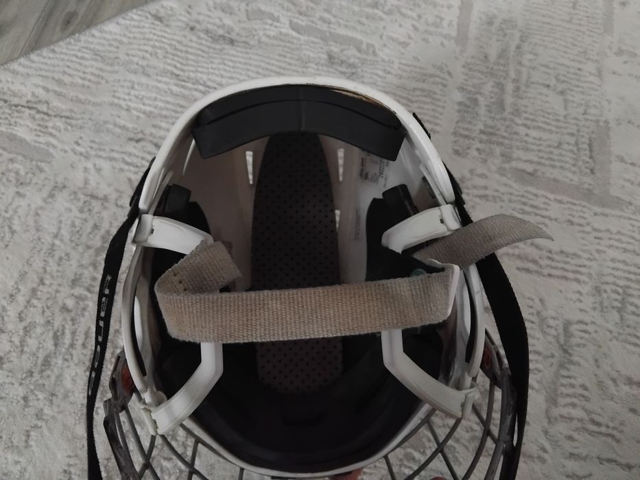 Продам шлем в отличном состоянии.