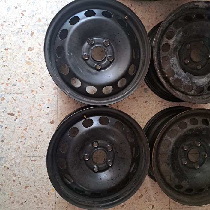 Железни джанти свалени от пасат б7