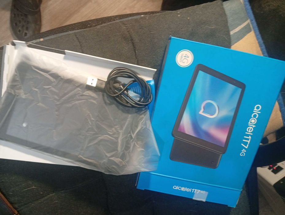 Таблет Alcatel 1T7 4G