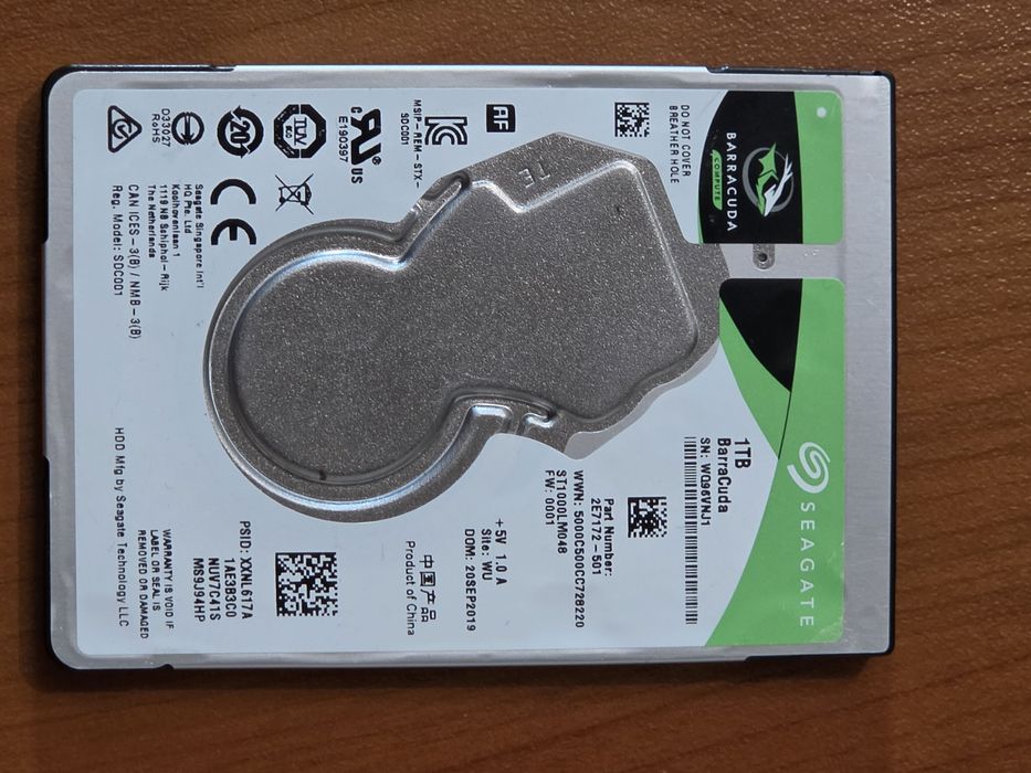 Хард диск 1Tb 2,5" от лаптоп