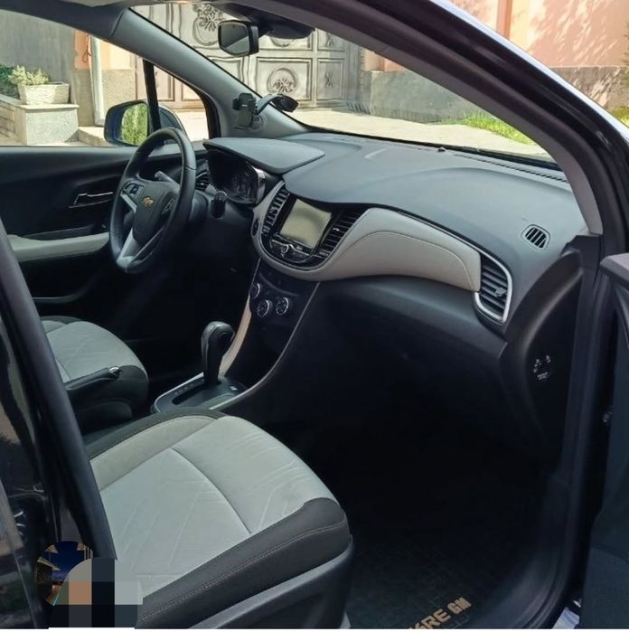 Tracker Primer 1  2019 yil  kiraskasi toza petnosi bor.