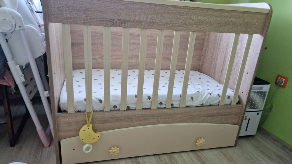 Бебешко креватче