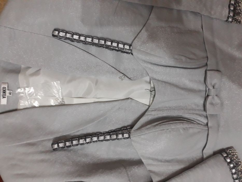 Vand rochie cu bolero de la Yokko