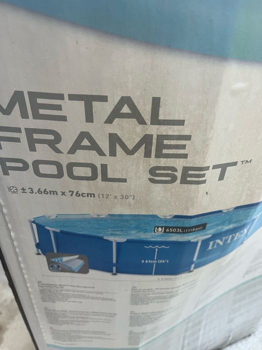 Piscina intex cu pompa