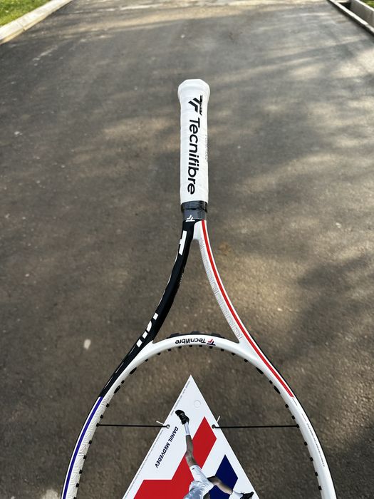 Текнафайбер ракетка 2 штуки