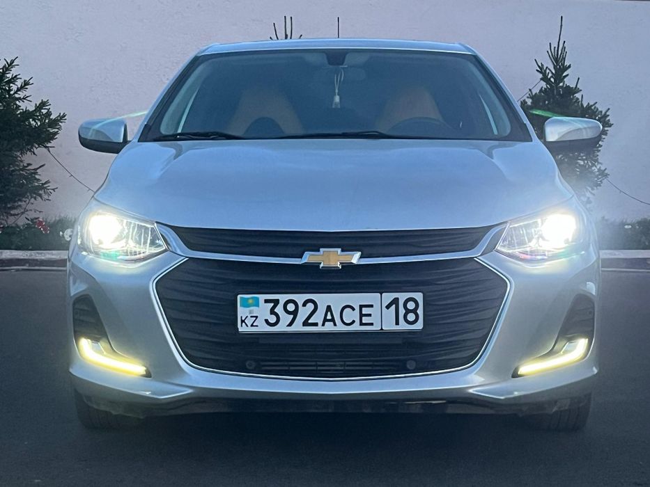 Chevrolet Onix premier