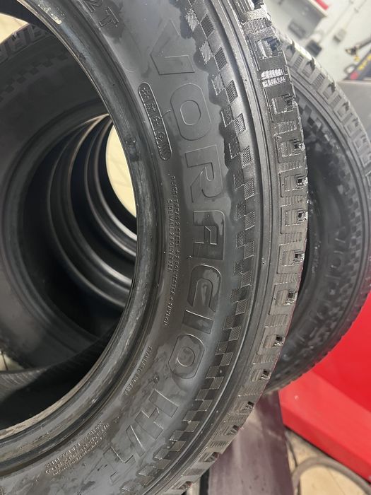 Всесезонни гуми 225/65 R17 Blacklion