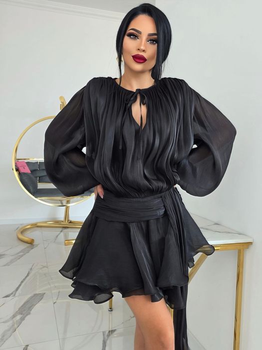 Официална черна рокля