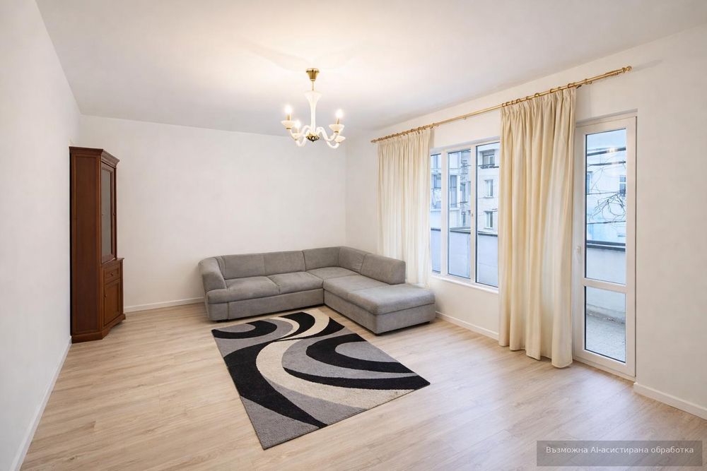 Тристаен апартамент под наем в кв. Кючук Париж