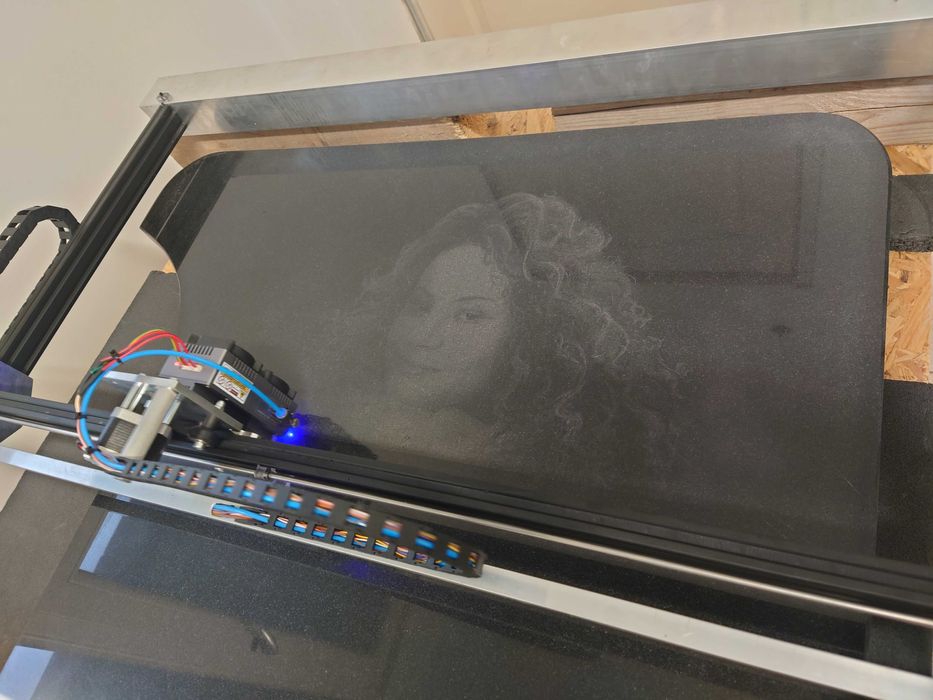 CNC fotogravura granit fiberlaser