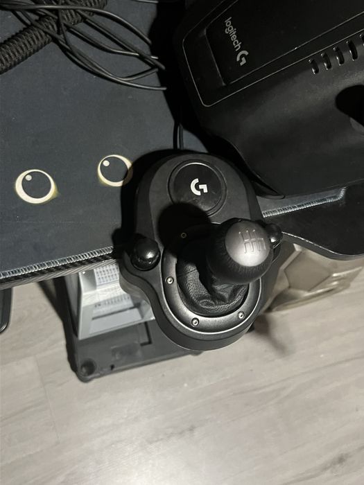 Logitech g29 волан и педали + шифтър