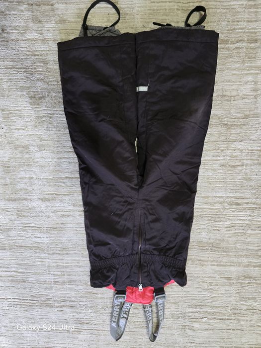 Продам комбинезон зимний детский