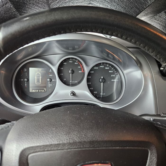 SEAT Leon Copa Style 1.2 TSI 105 CP | 2011 | Climatronic | Încălzire scaune | Navi | Bluetooth