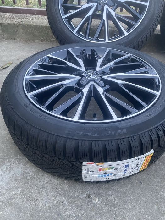 Vand set jante Toyota Yaris Cross 215 50 R18 Noi