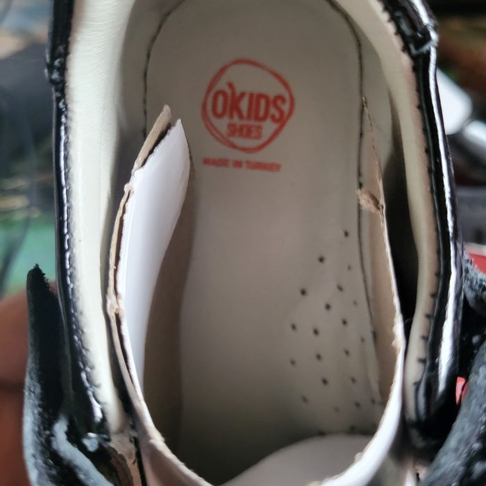 Продам обувь детская