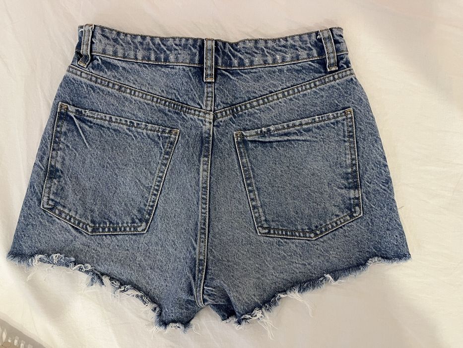 Къси дънкови панталонки на Zara