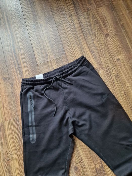 Страхотно мъжко спортно долнище NIKE размер L