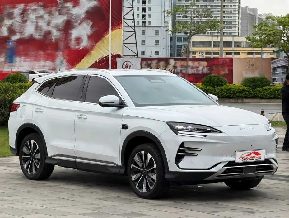BYD Song Plus EV Champion 605 Flagship