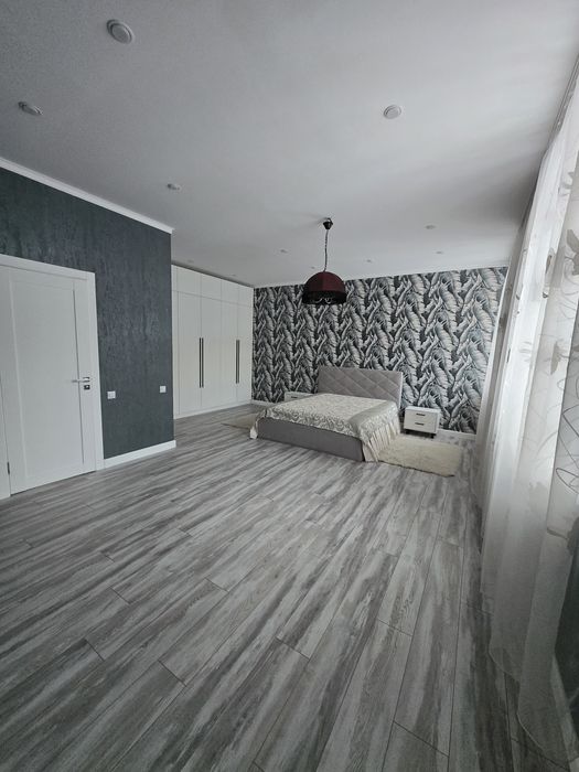 4 ком Горпарк,обл. Акима, 2 уровня, 400+