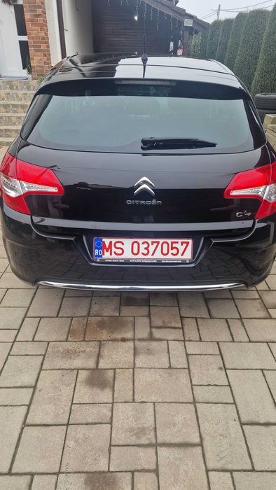 Vând Citroen C4 an fab.2012 ,1.6,Euro 5 benzină