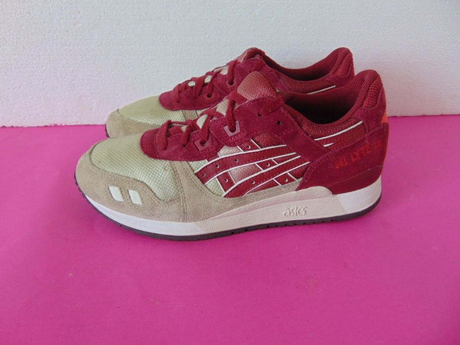 НОВИ Asics Gel Lyte III номер 40.5 Оригинални мъжки маратонки