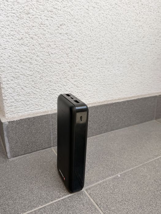 Baterie externă Swisssten 20.000 mAh, stare foarte bună