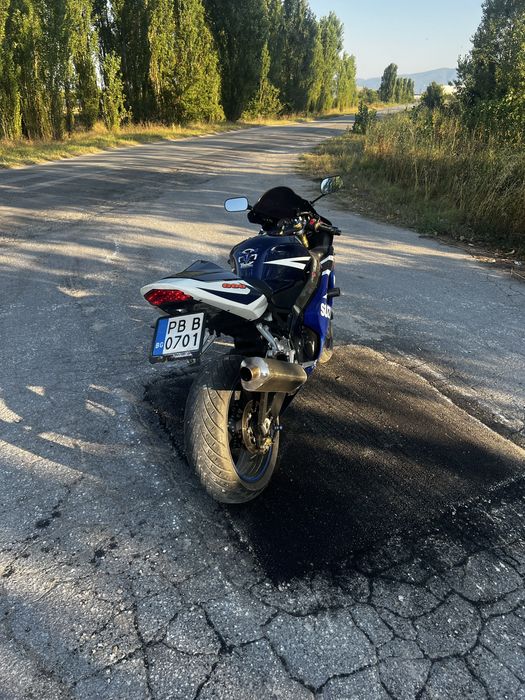 Suzuki gsxr k5 600