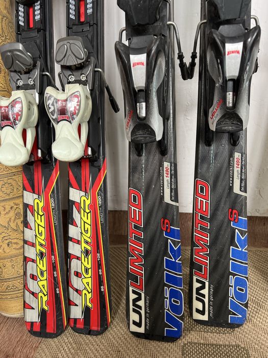 Лыжи с креплением, ботинки