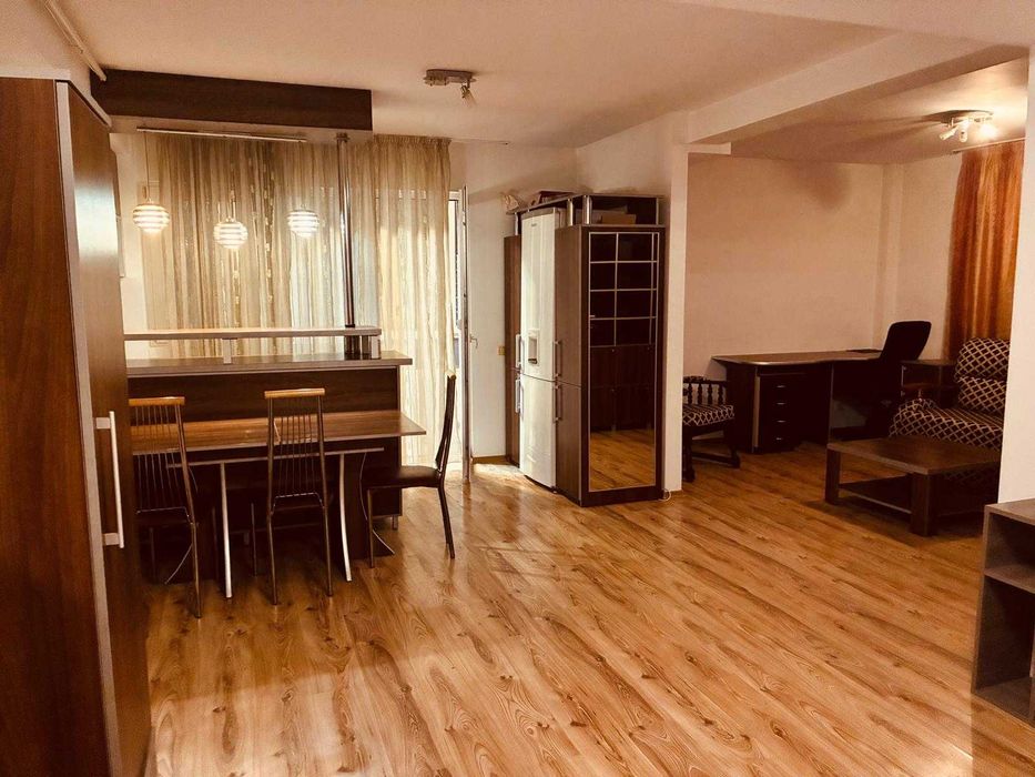 Vanzare apartament 3 camere, strada Galata, Voluntari