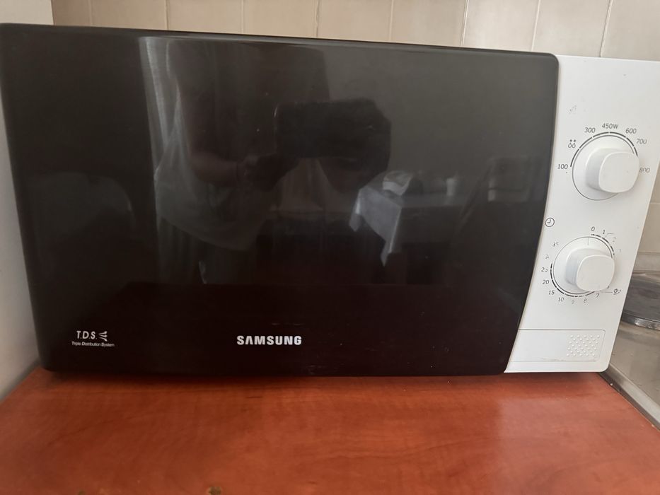 Микроволновая печь Samsung