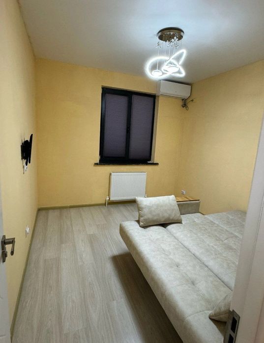 Срочно продаётся 1 ком. квартира новостройка