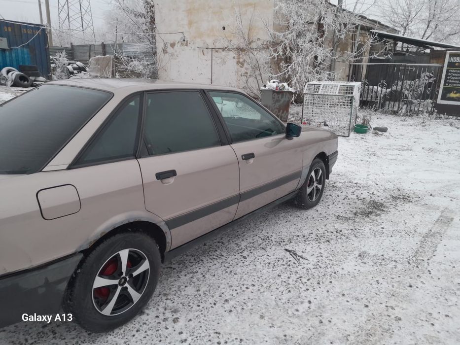 Продам автомобиль Ауди