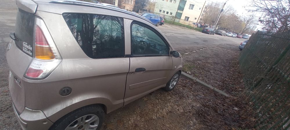 Vând microcar family