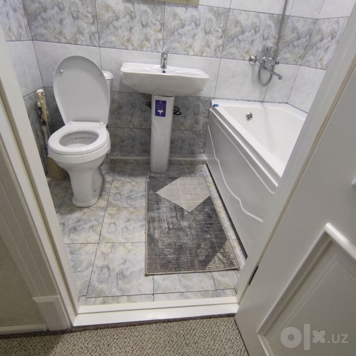 Сдается 2хкомн.кв, 6этаж без лифта. Узбекистанская