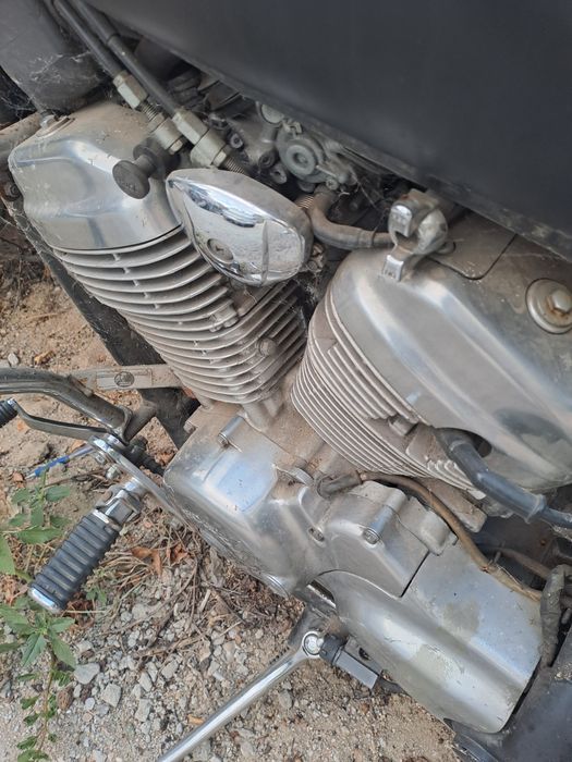 Vând Honda Shadow an 1992  acte în regulă plus fiscal, Trebuie baterie! Preț 1000de euro.