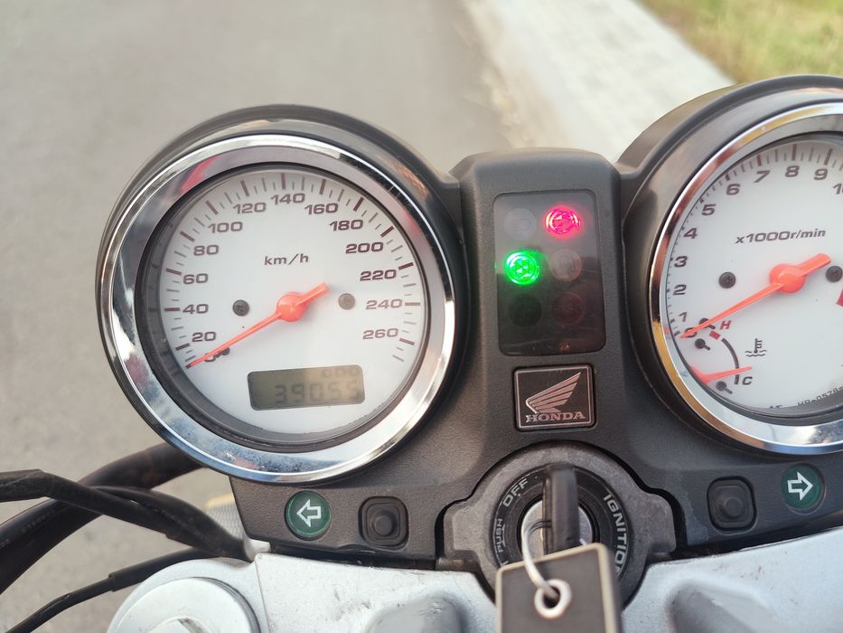 Honda Hornet PC 36