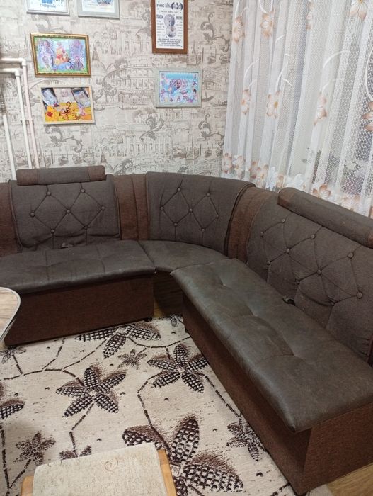 Продам кухонный уголок