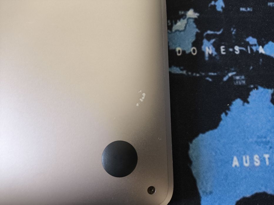MacBook air m1 16/256