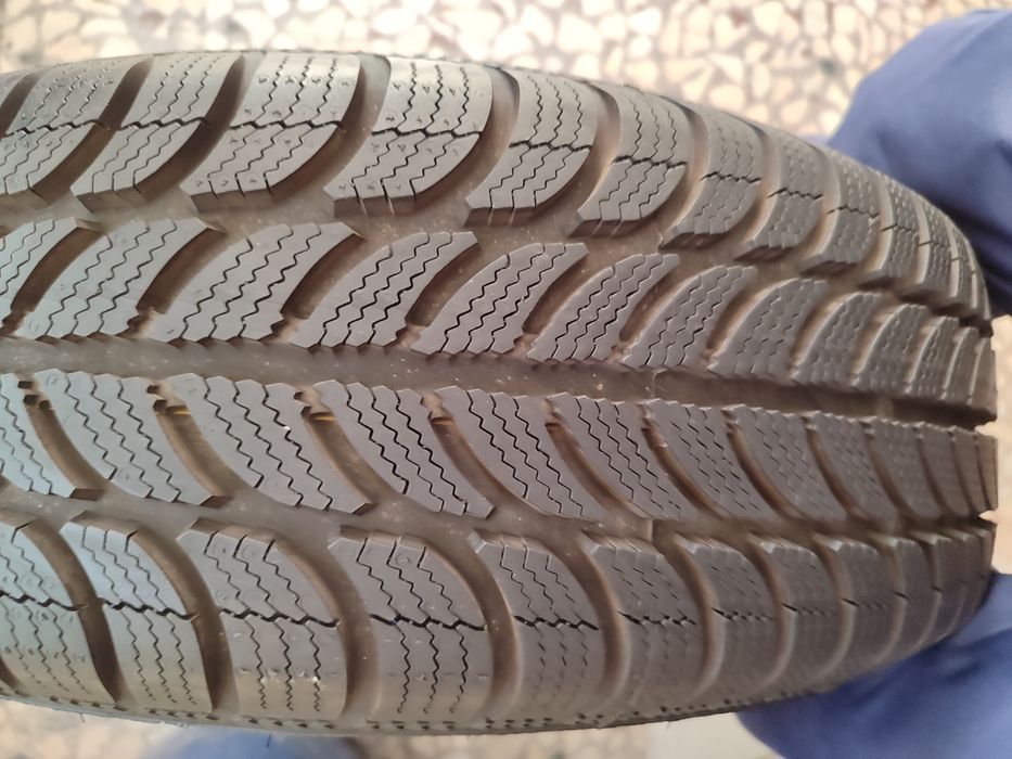 Метални джанти - 4 бр., комплект със зимни гуми