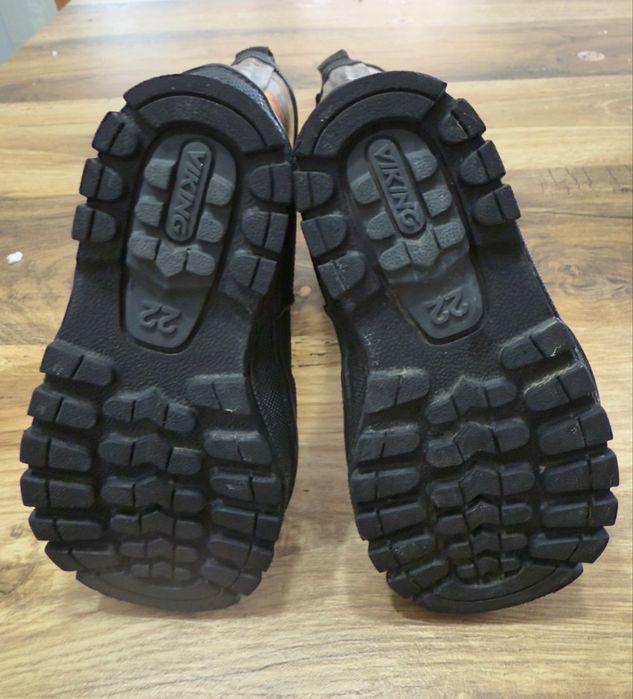 Cizme Viking nr 22