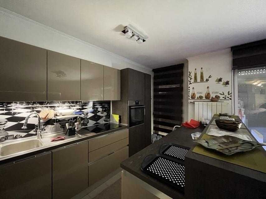 Дава се под наем Тристаен апартамент в Пловдив, Христо Смирненски - 84 кв.м за 351.9 € - Снимка #6