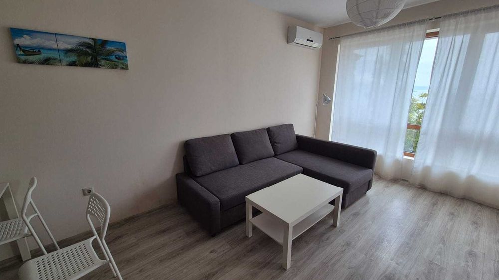 Продава се Двустаен апартамент в Варна, Аспарухово - 69 кв.м за 1197 €/кв.м - Снимка #3