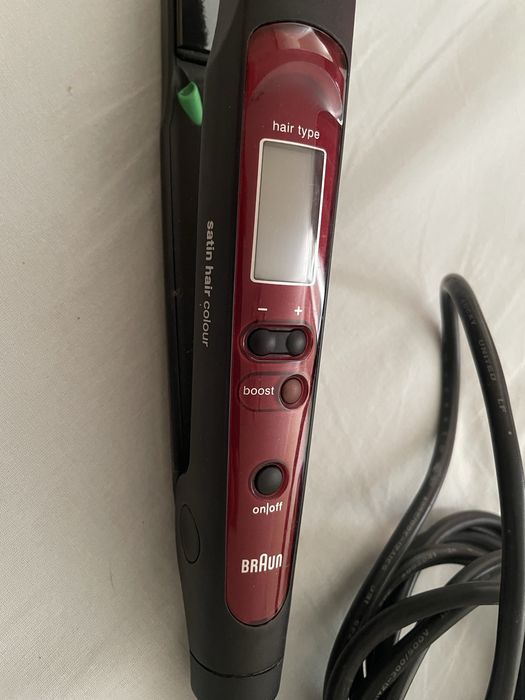 Выпрямитель утюжок  для волос BRAUN