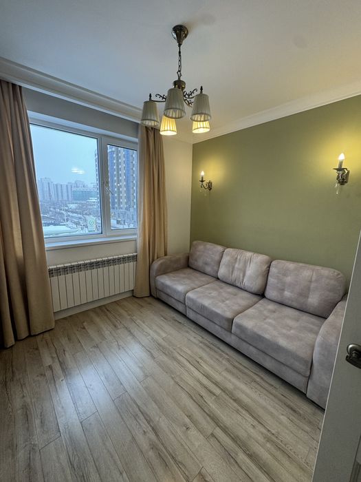 Продам диван трехместный, в хорошем состоянии