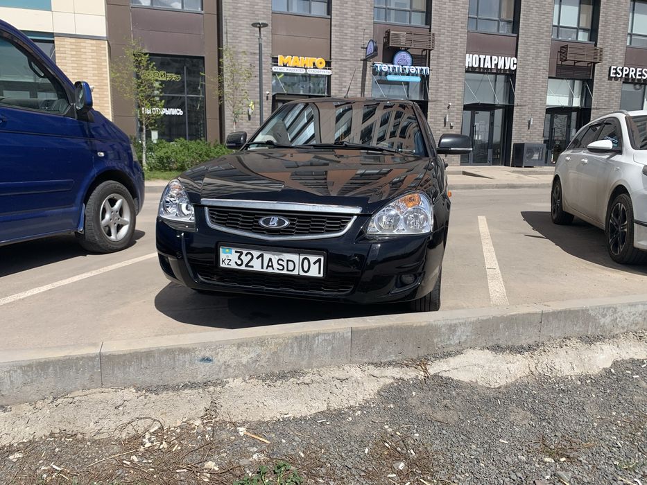 Лада приора 2 полулюкс