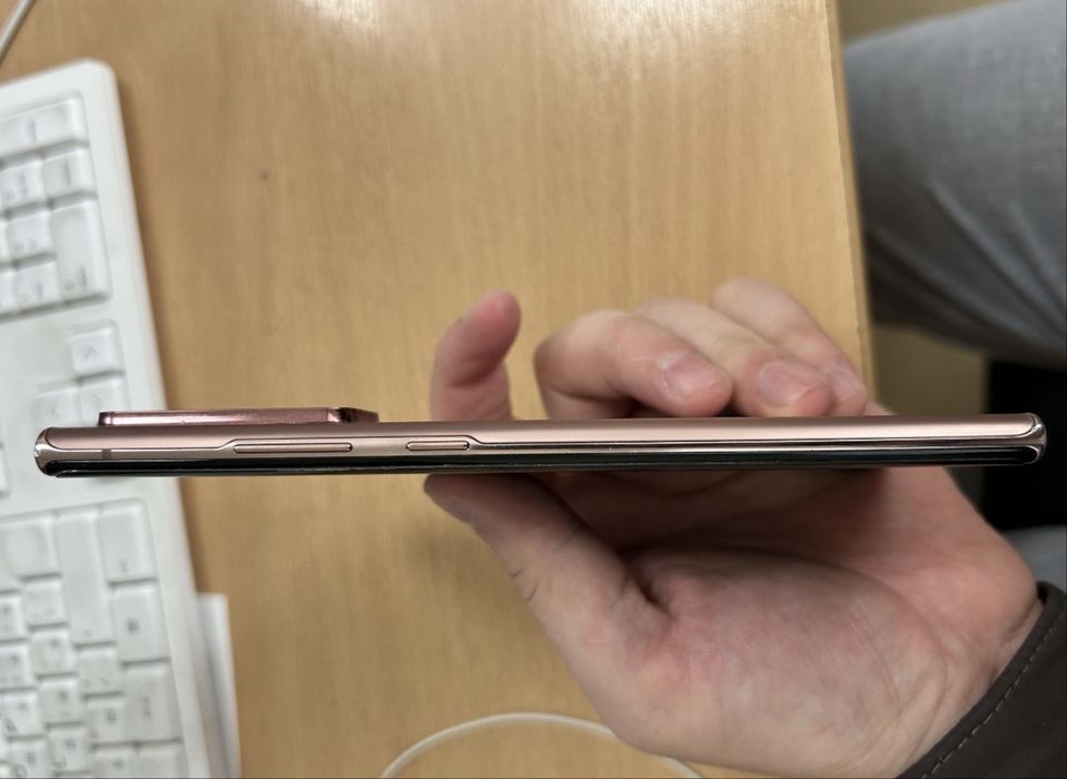 Samsung not 20 ultira sotiladi