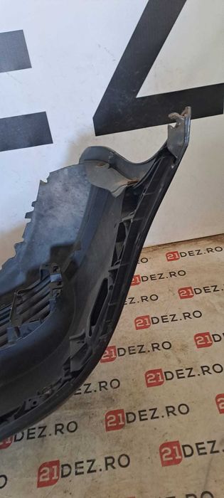 Bara fata completa - fara proiectoare VW Golf 5 Hatchback - negru