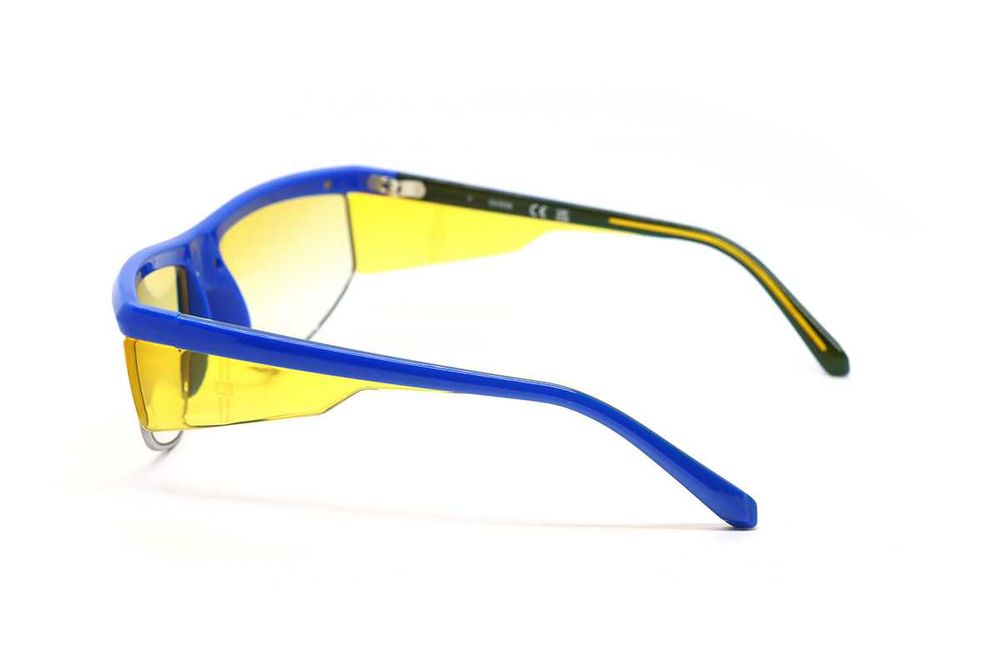 Оригинални Unisex слънчеви очила Guess -45%